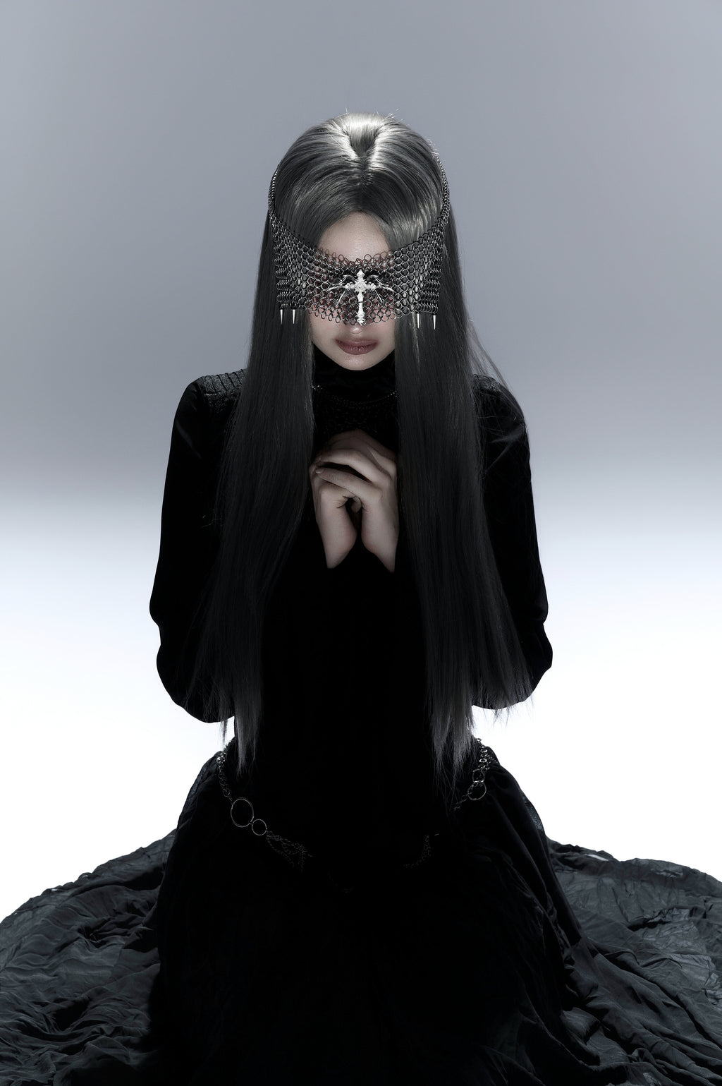 † THE HIGH PRIESTESS TOP †